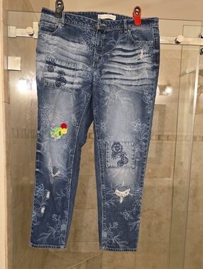 Embellished Floral Print Women’s Jeans - Blue